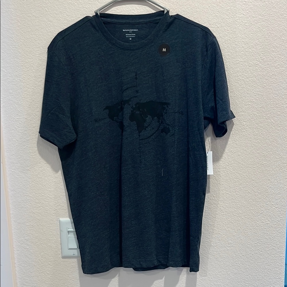 Banana Republic Dark Gray Graphic Tee